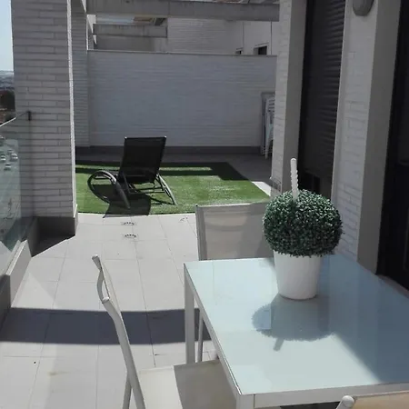 Atico Centro ,parking Edificio Incluido