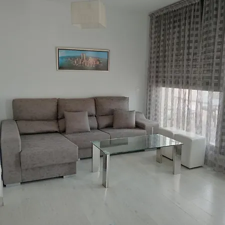 Atico Centro ,parking Edificio Incluido Apartment *