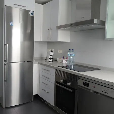 Atico Centro ,parking Edificio Incluido Apartment *