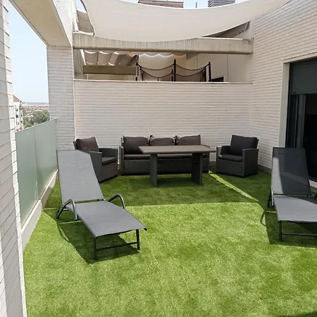 Atico Centro ,parking Edificio Incluido Apartment *